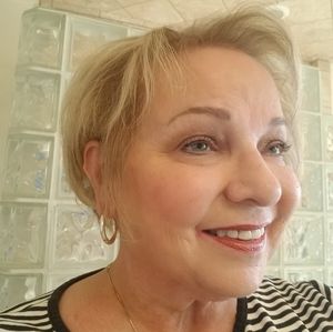 Meet your Posher, Jane